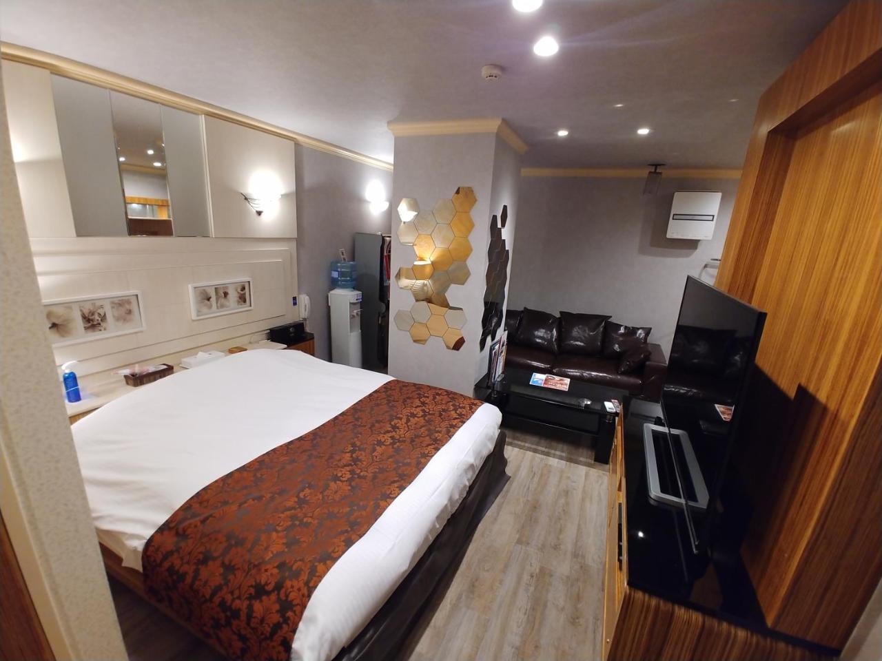 Hotel Allure (Adults Only) ناغويا المظهر الخارجي الصورة