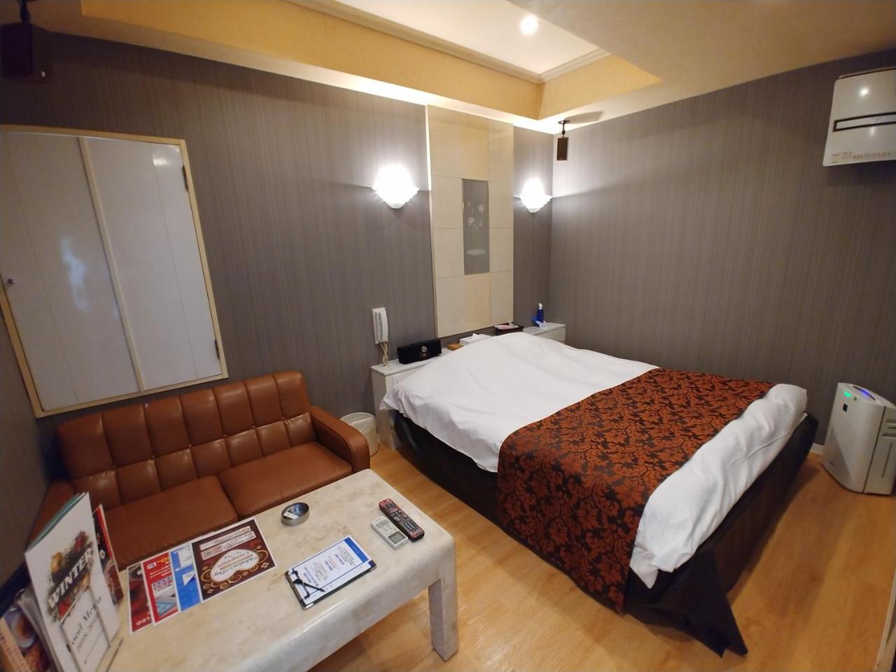 Hotel Allure (Adults Only) ناغويا المظهر الخارجي الصورة