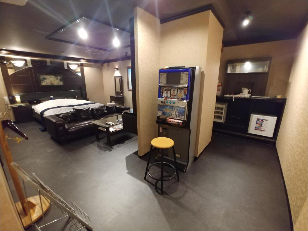 Hotel Allure (Adults Only) ناغويا المظهر الخارجي الصورة